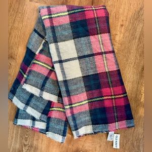 Old Navy Blanket Scarf- NEW WITH TAGS!